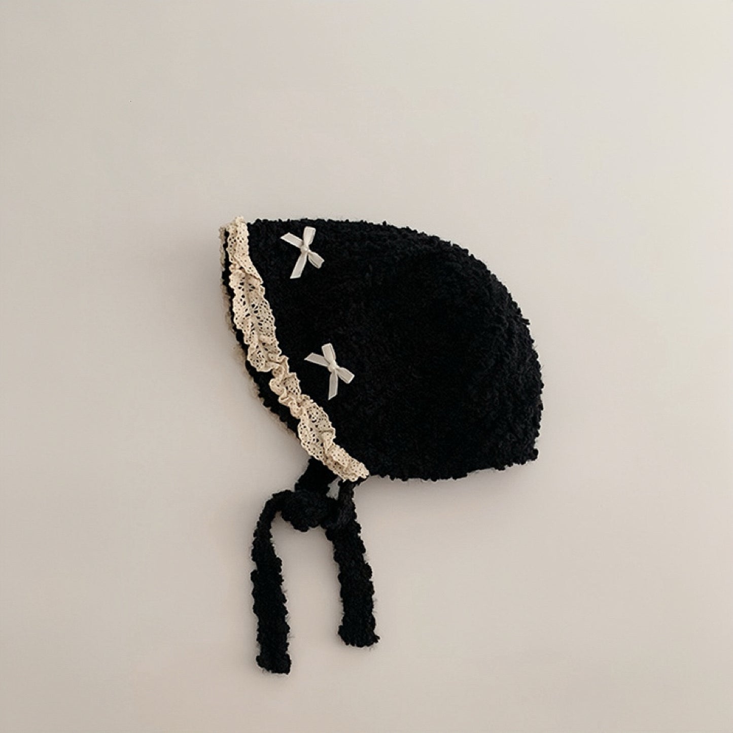 Bow Tie Bonnet