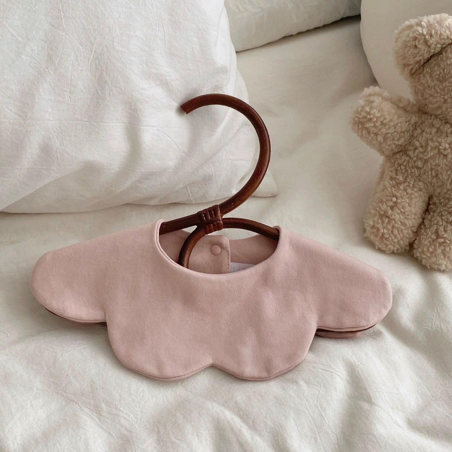 Large Collar Style Bib