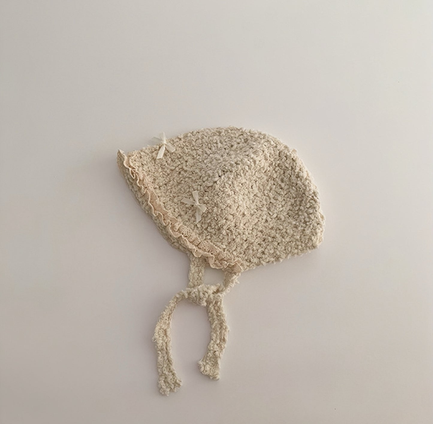 Bow Tie Bonnet